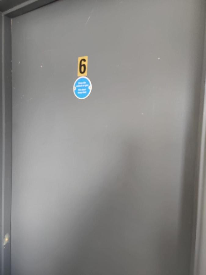 Double Ensuite Rooms Суонси Экстерьер фото